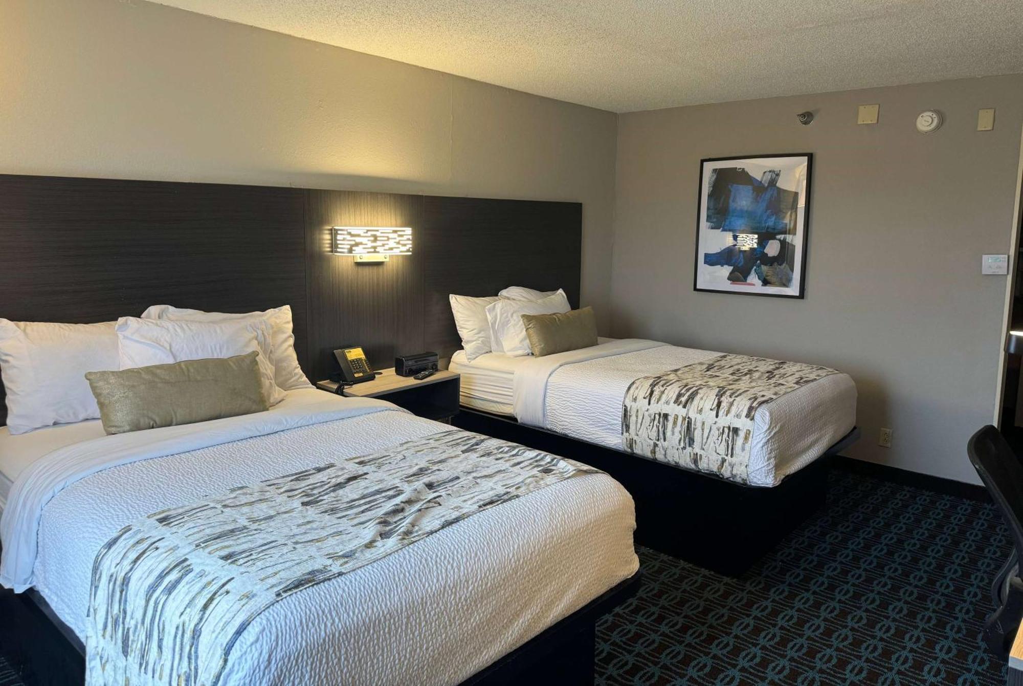 Hotel Wingate By Wyndham Dayton North Exterior foto